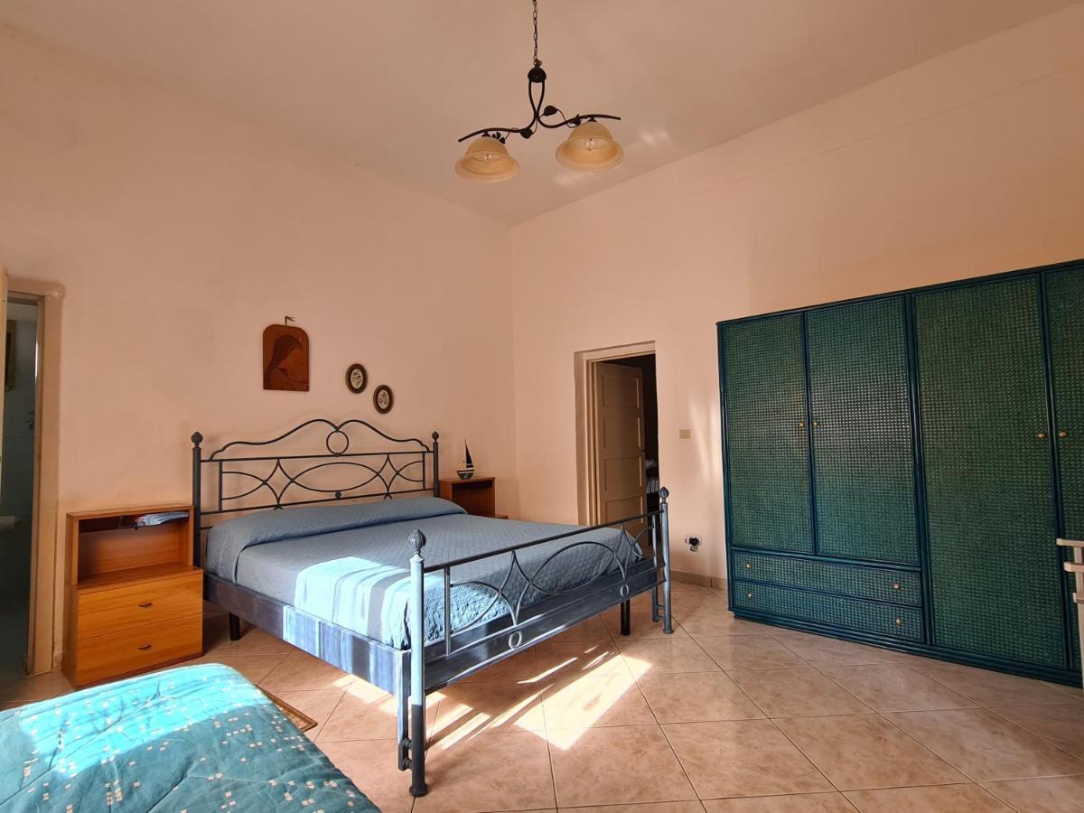 Villa Cino Punta Prosciutto Exterior photo